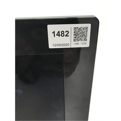 Panasonic TX-L32E30B 32'' television with remote