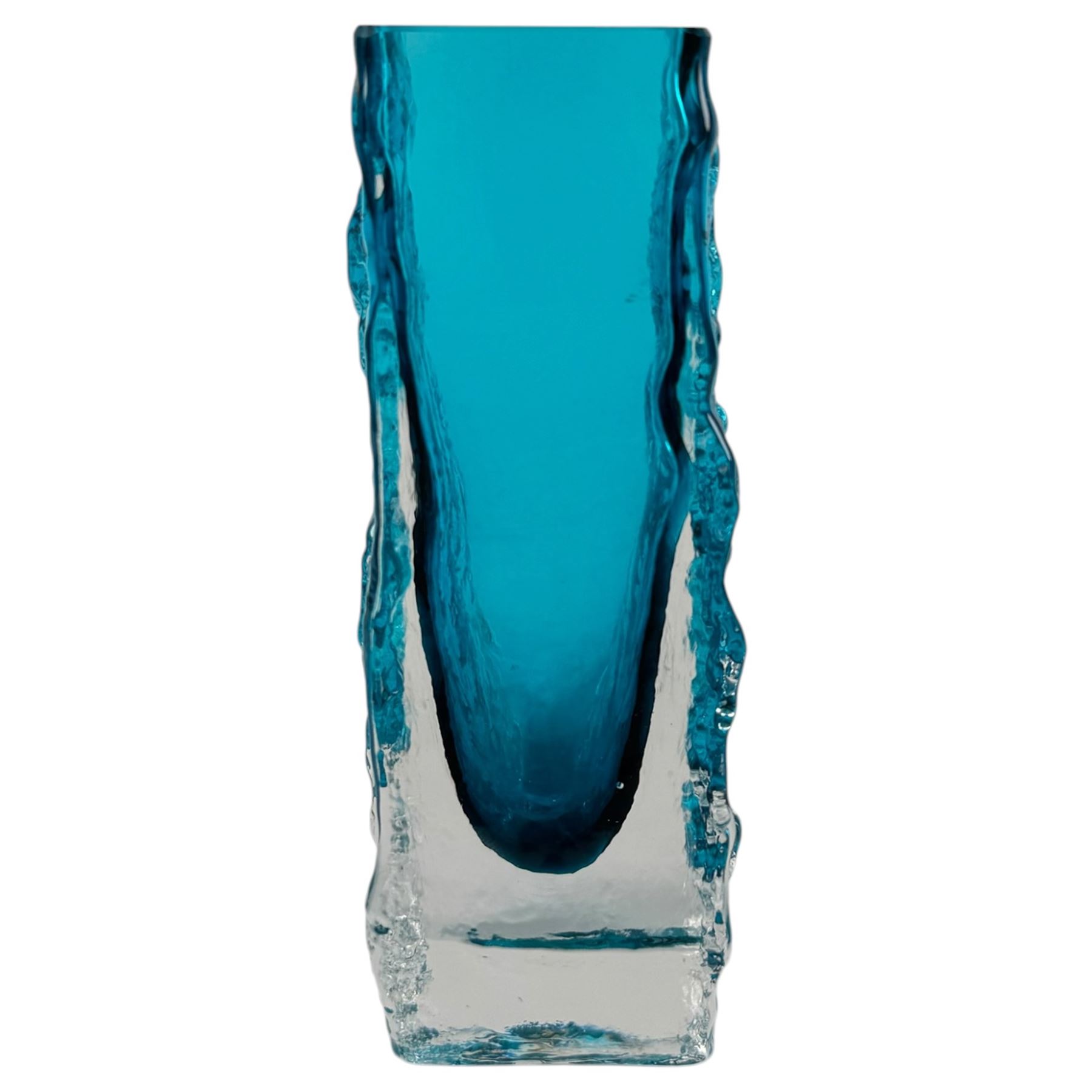 Blue glass coffin vase, in the manner of Whitefriars, H13cm 