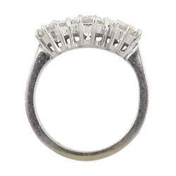 18ct white gold three stone diamond ring, London 1976, total diamond weight 2.80 carat, F-G colour, SI1 clarity, with World Gemological Institute Report
