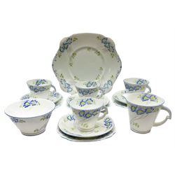 20th century Lawleys of Regent Street Himalayan flower pattern tea set for four place settings, comprising cups and saucers, dessert plates, cake plate, milk jug and open sucrier (15)