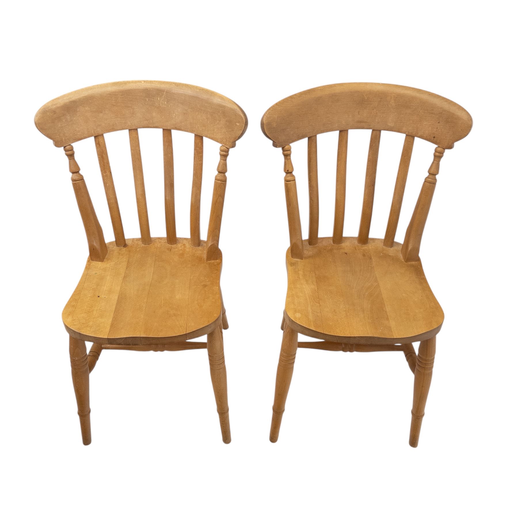 20th-century stripped pine dining table with four beech farmhouse kitchen chairs came, rectangular top with moulded edge and rounded corners, raised on four turned legs, chairs with curved back and turned supports with solid shaped seat raised on turned legs united by stretchers, W37xD39xH84cm