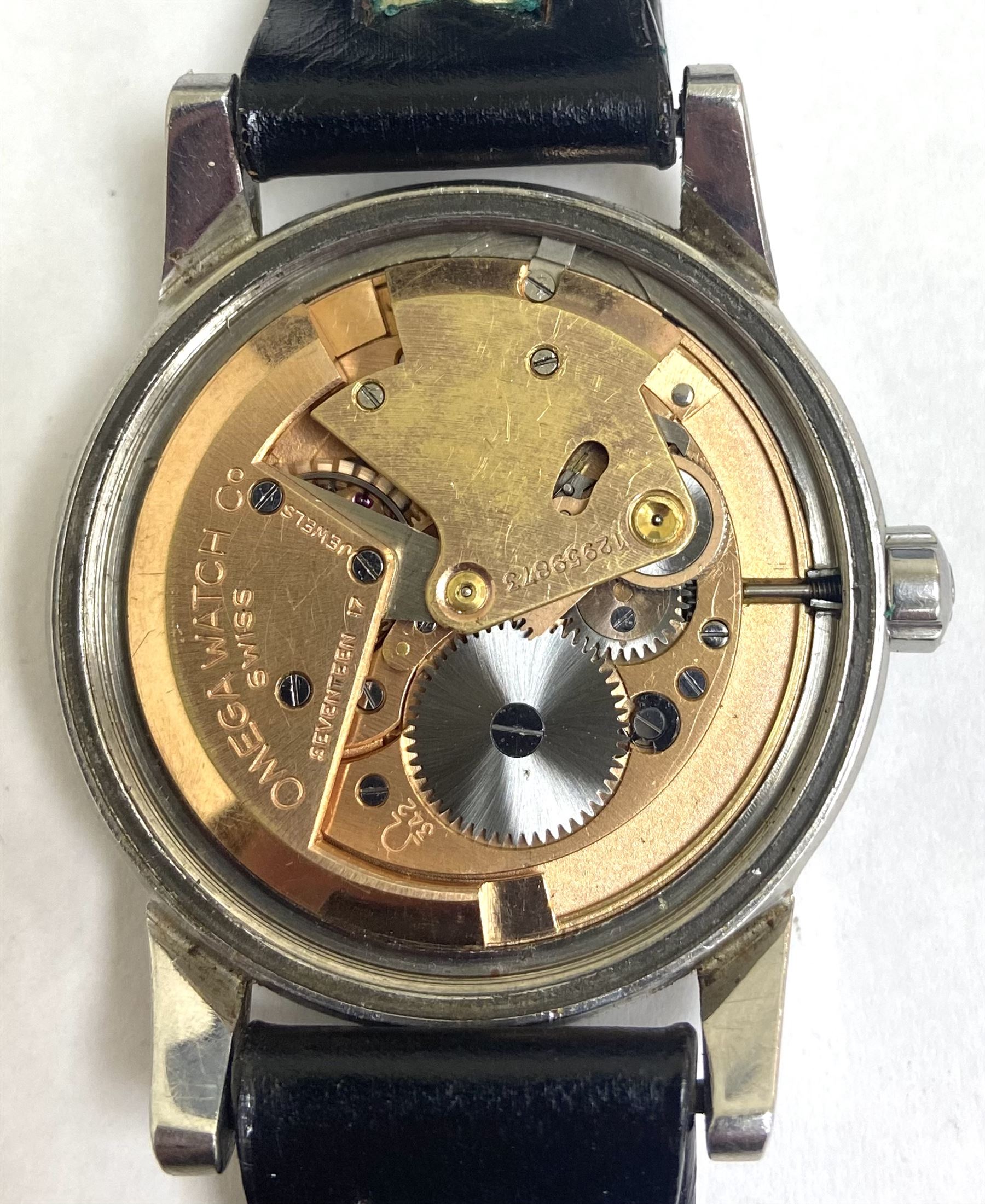 Omega Seamaster automatic 'bumper' gentleman's wristwatch, Ref. 2576-14, Cal. 342, serial No. 12959873, on black leather strap