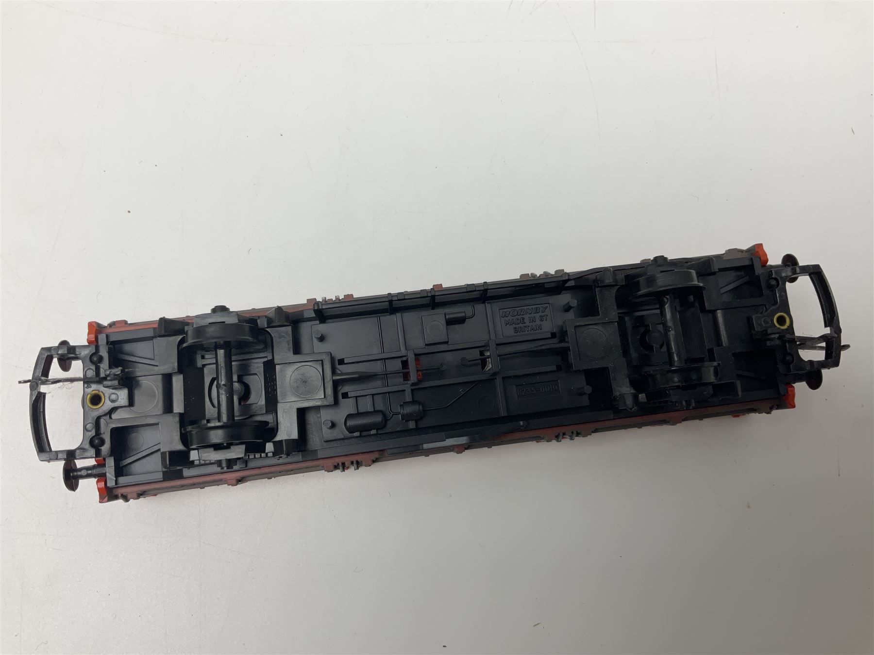 Hornby '00' gauge - Midnight Freight electric train set with Class 58 diesel Co-Co locomotive No.58001, eight wagons, goods shed, track, car loading ramp and power controller etc; boxed with paperwork; together with an additional wagon, figures and platform fencing