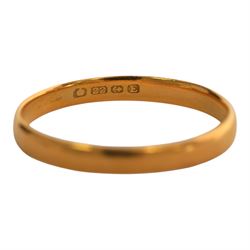 22ct gold wedding band, hallmarked