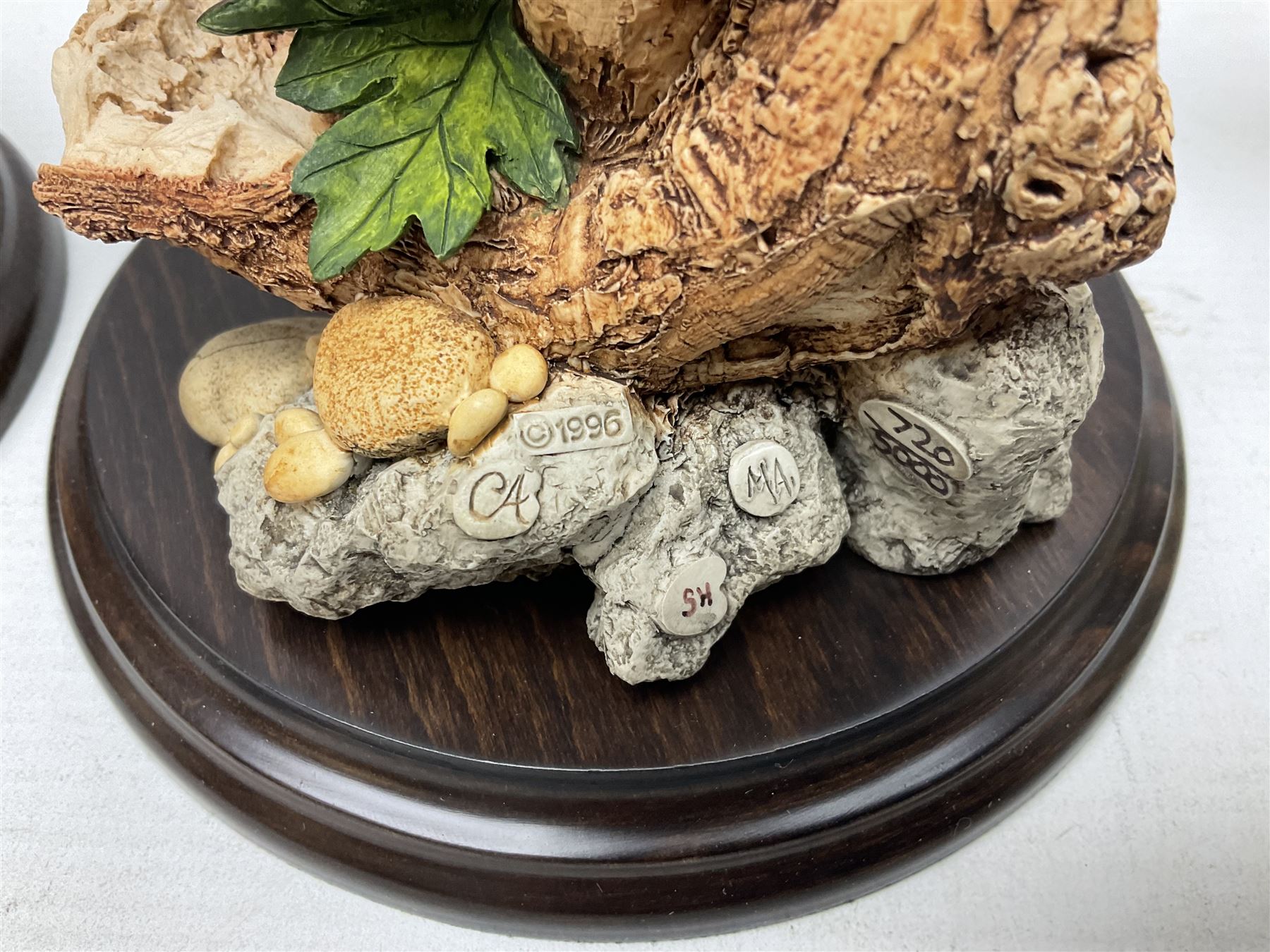 Quantity of Country Artists figures, comprising Woodland Visitors G800, Otter Family CA 552, Barn Owl CA 431, Wren CA 81, Mouse and Acorn CA784, Kingfisher - Broadway CA422, Early Days - Barn Owlets CA 720, together with two Border Fine Arts figures comprising Woodcock by James Harvey, 1985 and First Outing, Many with original boxes (9)