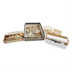 Collection of watches, including Seiko and Lorus examples, silver locket and a collection of costume jewellery