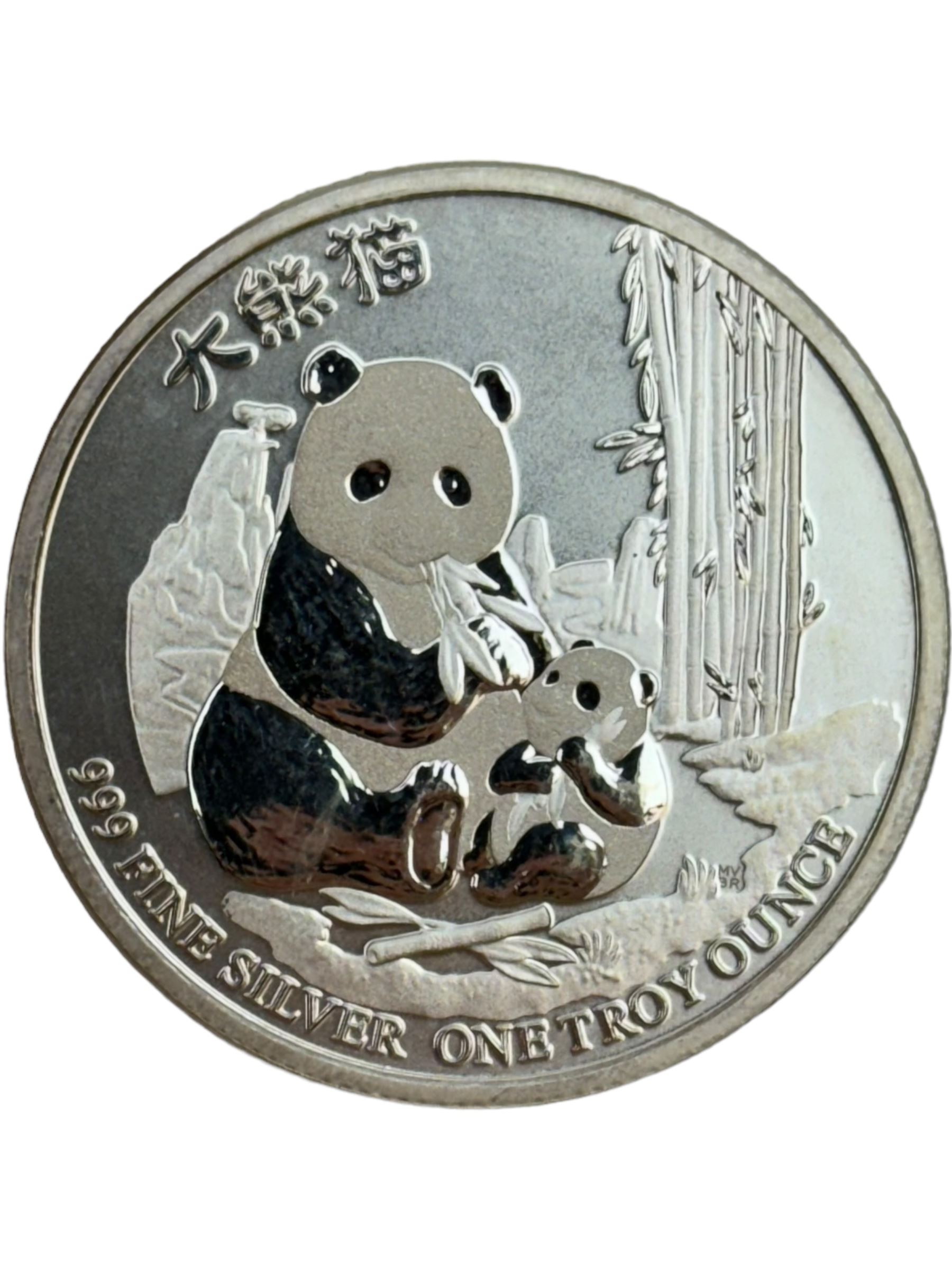 Five Queen Elizabeth II Niue one ounce fine silver two dollars coins dated 2016 'Turtle', 2017 'Panda', 2017 'Darth Vader', 2018 'Stormtrooper', 2019 'Clone trooper' and two Fiji one ounce fine silver one dollar coins dated 2015 'Iguana', 2016 'Iguana' (7)