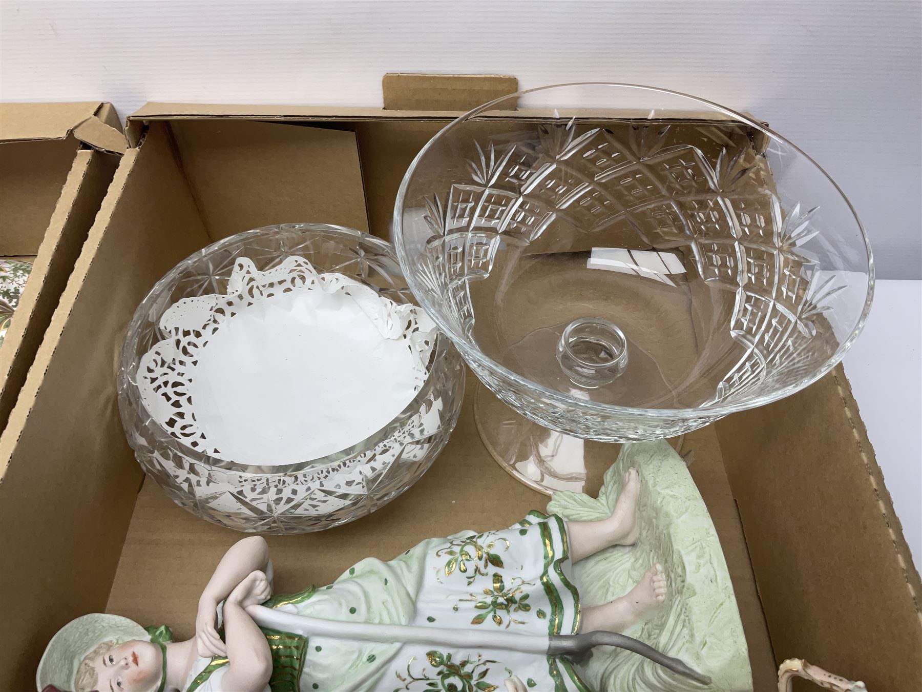 Bradford Exchange 'Shakespearean Lovers' collectors plates, continental figures, Royal Doulton and Dartington Crystal glassware and other ceramics and collectables, in three boxes