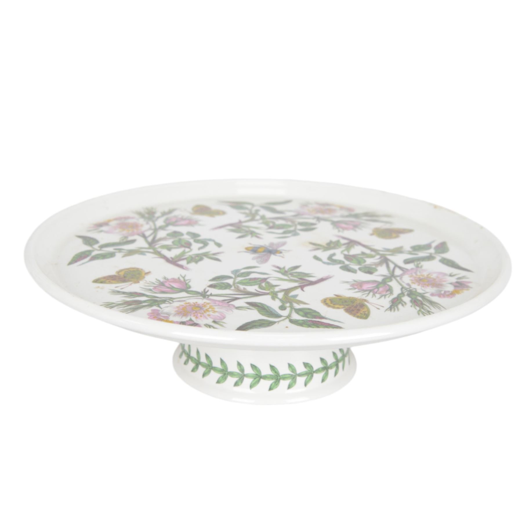 Portmeirion Botanic Garden pattern, including soup tureen and ladle, spice jars, flan dish, mixing bowls of various sizes etc