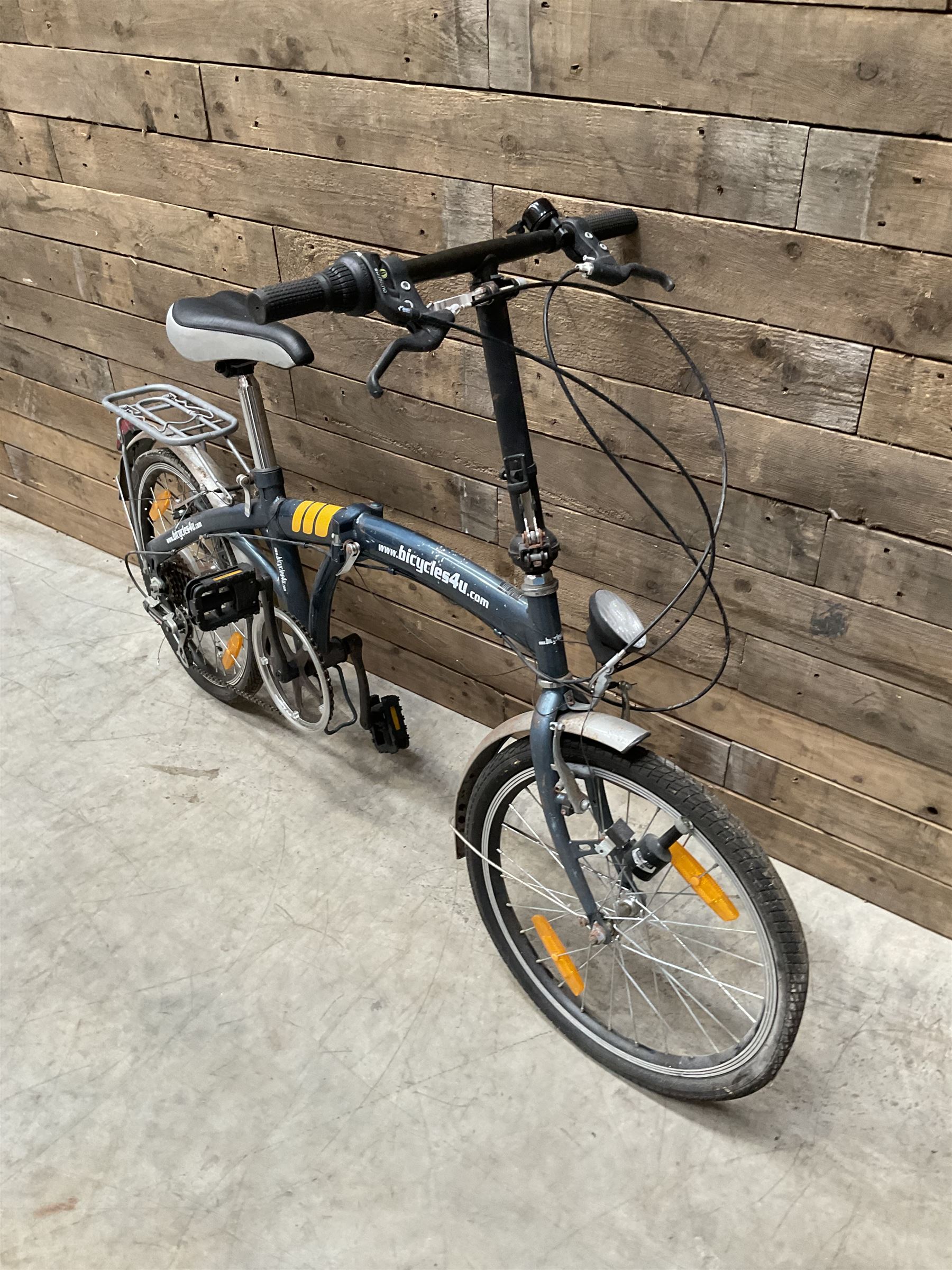 Eco-stepper bicycle and another bicycle