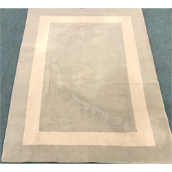  Laura Ashley grey ground rug, 257cm x 157cm  
