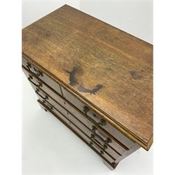 George III oak chest fitted with two short and three long drawers