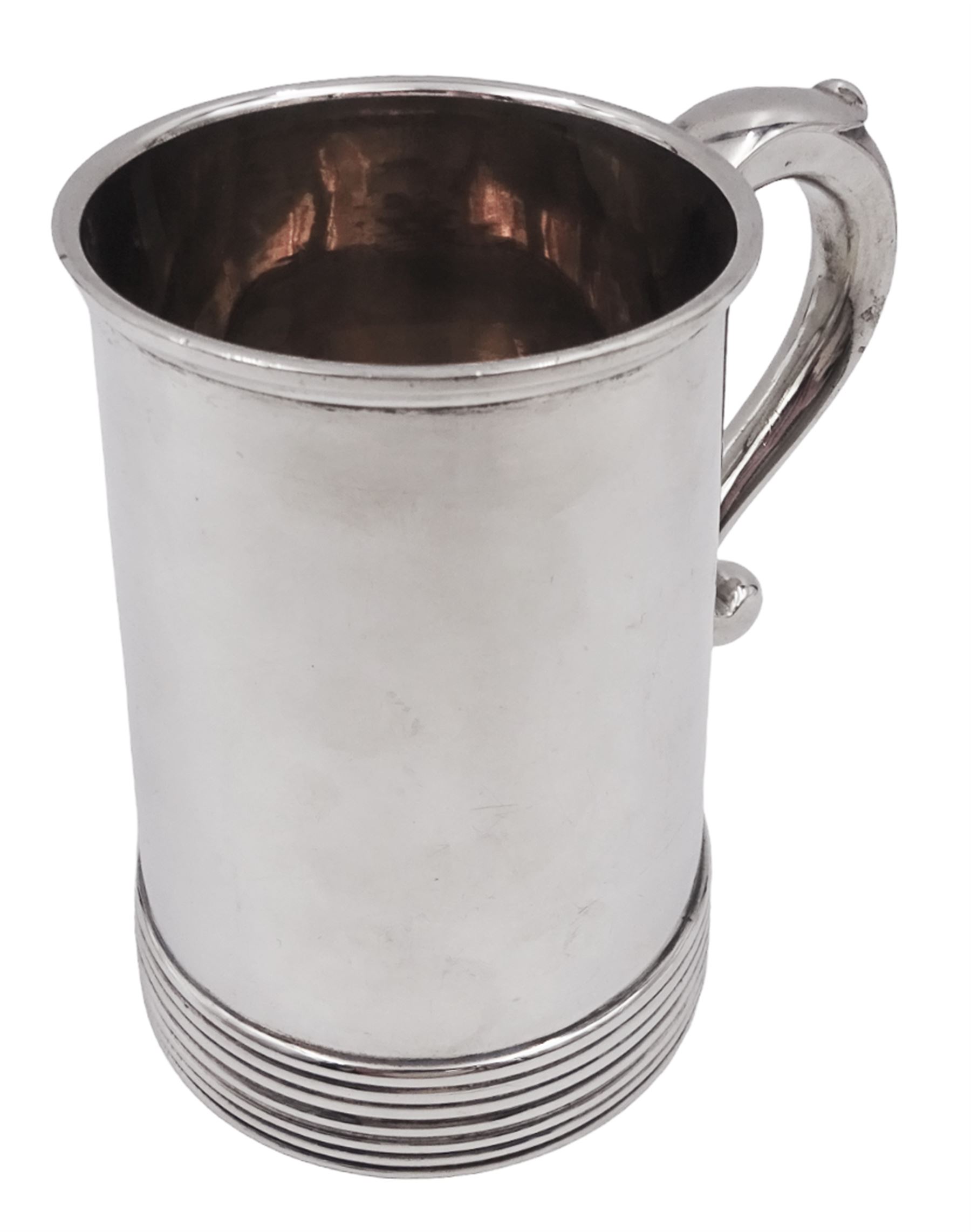 1930's silver tankard, of plain tapering form, with banded base and C scroll handle, hallmarked Alexander Clark & Co Ltd, Birmingham 1937, approximate total weight 14.86 ozt (462.4 grams)