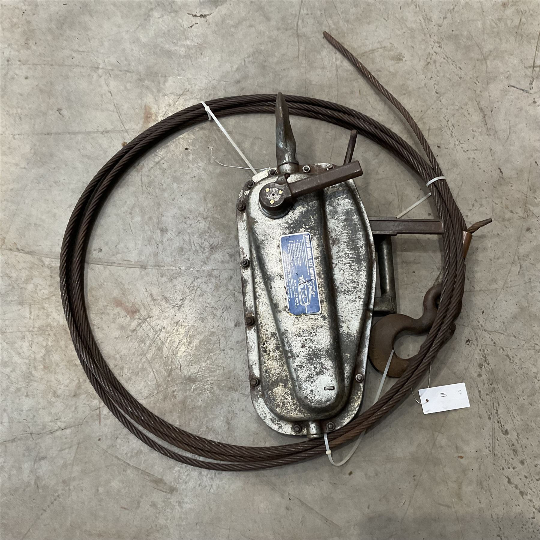 Tirfor model T.13 super winch, with steel rope