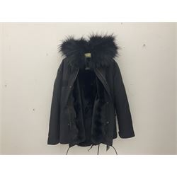 Posh Poms black raccoon fur collar parka coat lined with fur, new, unused 