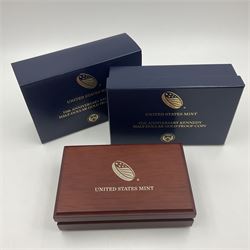 United States of America 2014 '50th Anniversary Kennedy half-dollar' gold proof coin, weighing 0.75 troy ounces of fine gold, cased with certificate
