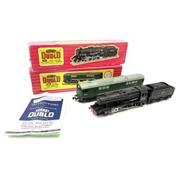 Hornby Dublo - two-rail 2224 Class 8F 2-8-0 locomotive No.48073: and 2233 Met-Vic Co-Bo Diesel Electric locomotive No.D5702 with instructions and oil; both in red striped boxes (2)