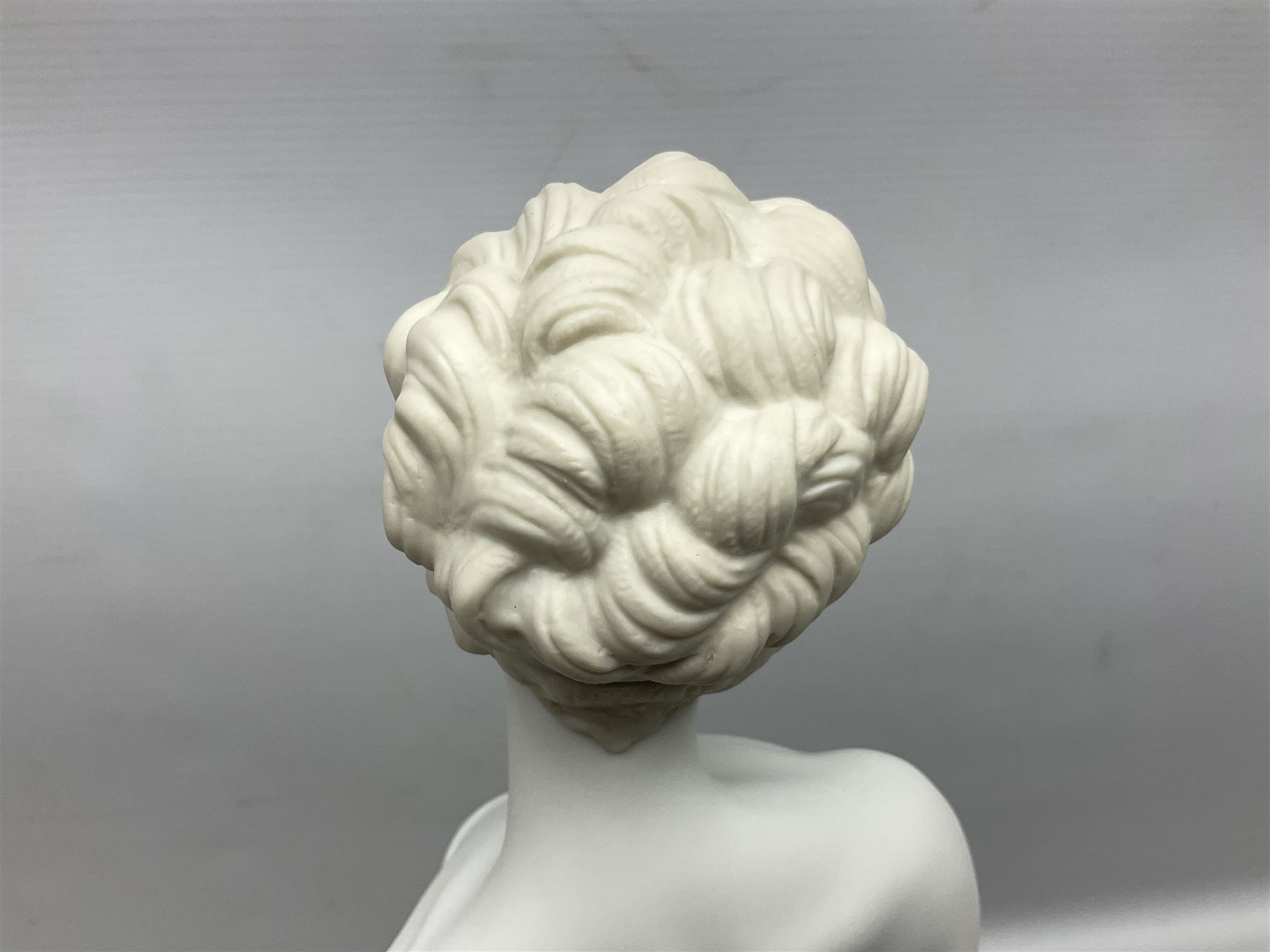 Lladro Privilege figure, Dreams of a Ballerina, modelled as a ballerina leaning against a pillar holding her ballet shoes, limited edition 396/1000, sculpted by Jose Puche, no 1889, with original box, year issued 2003, yea retired 2004, H52cm 