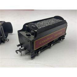 Hornby Dublo - 3-rail Canadian Pacific 4-6-2 locomotive No.1215 with tender; in black with 'Canadian Pacific' panel to tender sides; in modern unassociated collector's plain red box