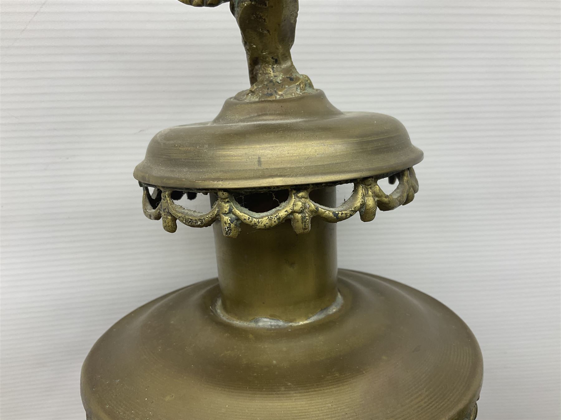 20th century brass carriage lantern, with six glass panels and eagle finial, together with a copper coal scuttle and hammered copper vase, lantern H77cm