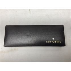 Sheaffer gold plated mechanical pencil, model TRZ 70, together with a matching gold plated Sheaffer fountain pen, with case