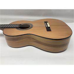 Juan Montes Rodriguez Spanish Flamenco acoustic guitar model R6; bears label dated 2020; in metallic finish fitted hard carrying case