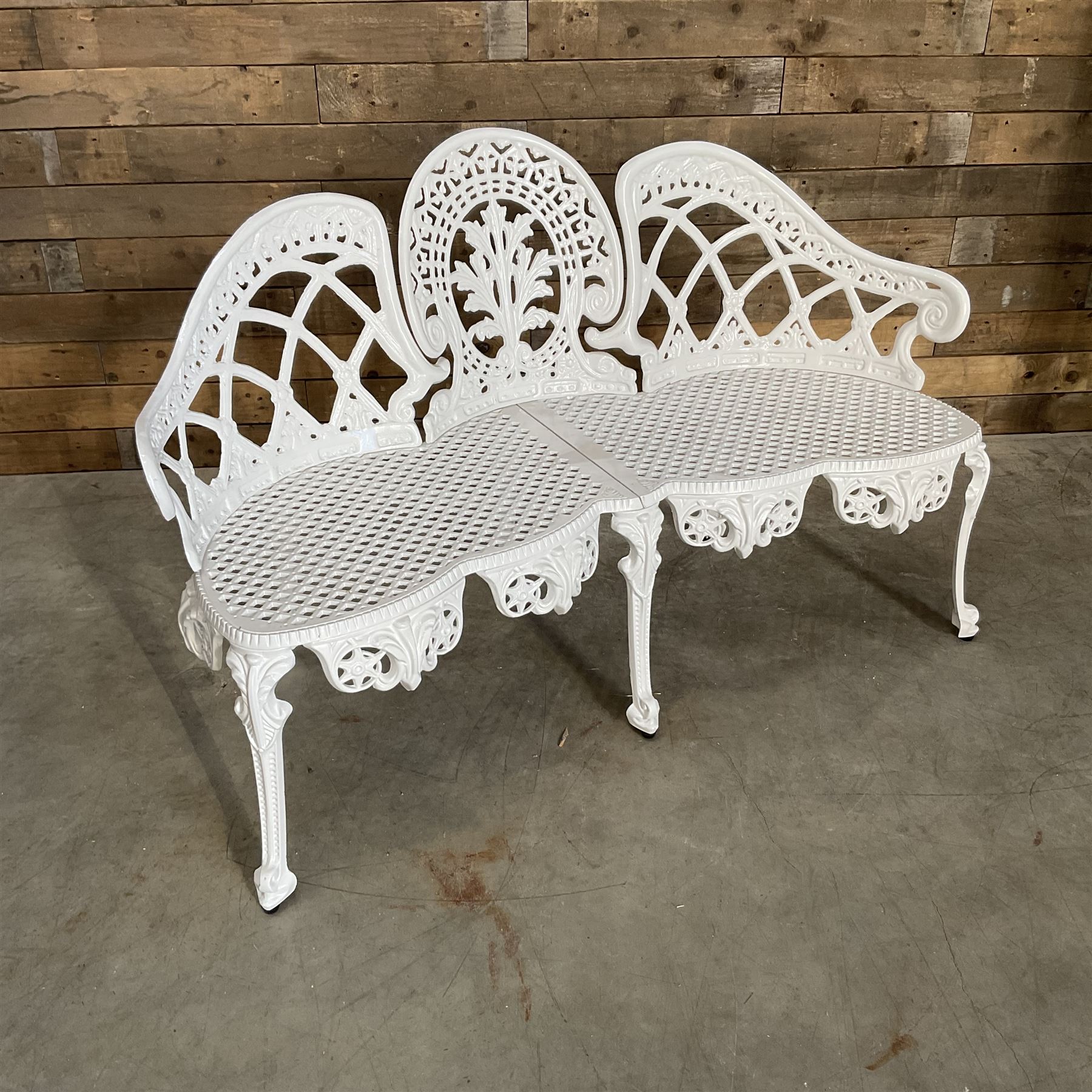 Victorian style aluminium bench in a white finish 