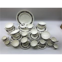 Wedgwood Asia pattern tea and dinner wares to include twin handled soup bowls, dinner plates, teacups and saucers, coffee caans etc