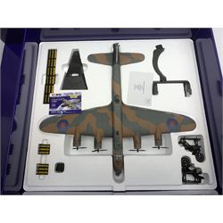 Corgi Aviation Archive - limited edition AA39502 1:72 scale model of Short Stirling Mk.1 bomber No.1208/2200, boxed with certificate card