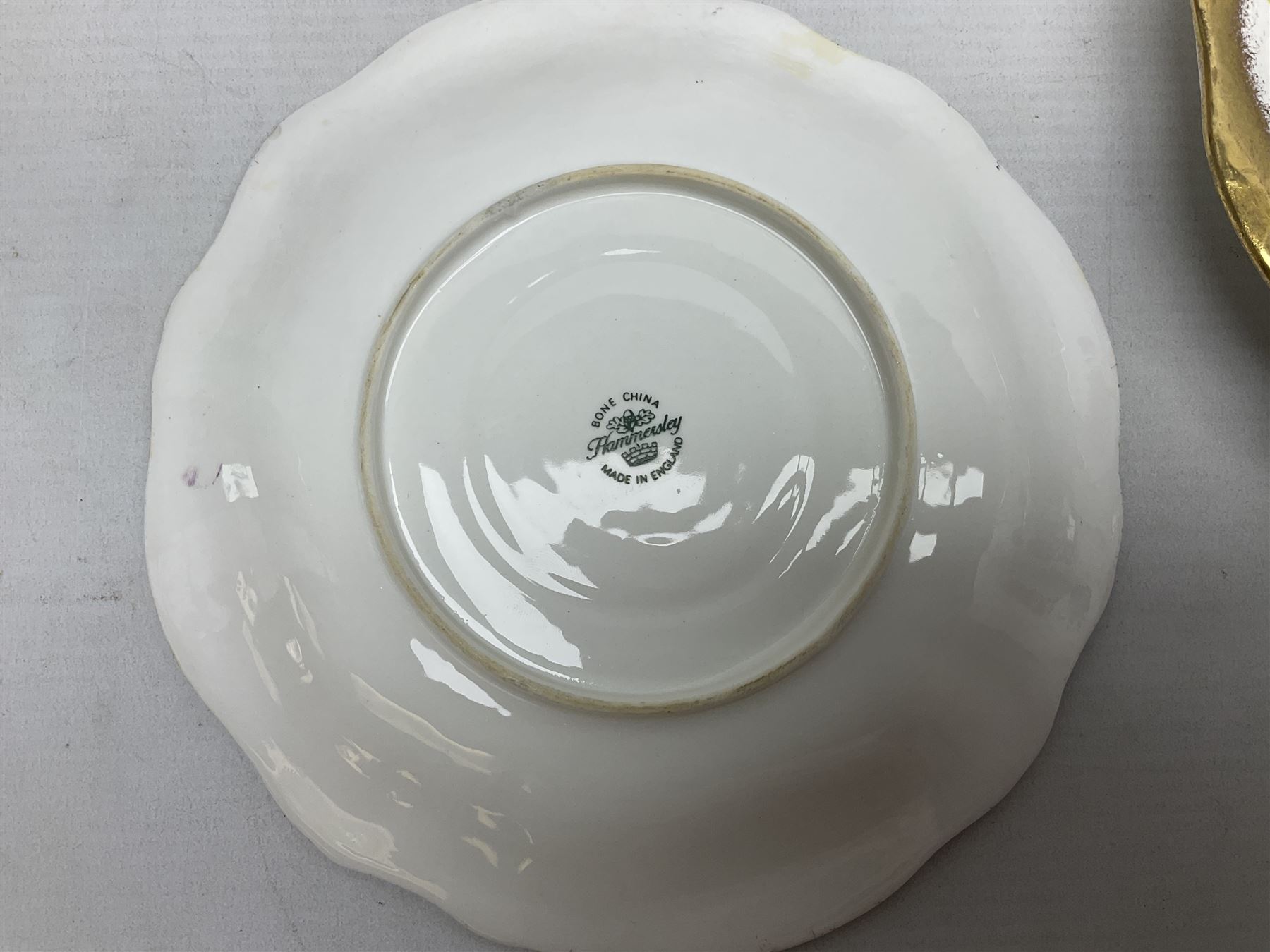 Hammersley Queen Anne pattern, part tea and dinnerwares, to include six dinner plates, five side plates, six soup bowls, teapot, covered sucrier, six teacups and saucers, etc together with six matched dessert plates (40)
