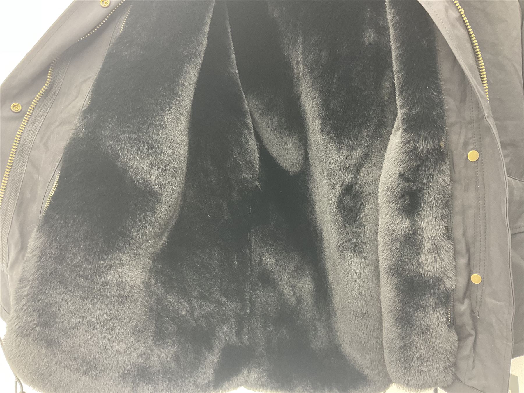 Posh Poms black raccoon fur collar parka coat lined with fur, new, unused 