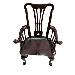 Early 20th century walnut Windsor armchair, shaped cresting rail over pierced splat back, shaped arms with scroll carved terminals on spindle supports, wide dished seat on cabriole supports