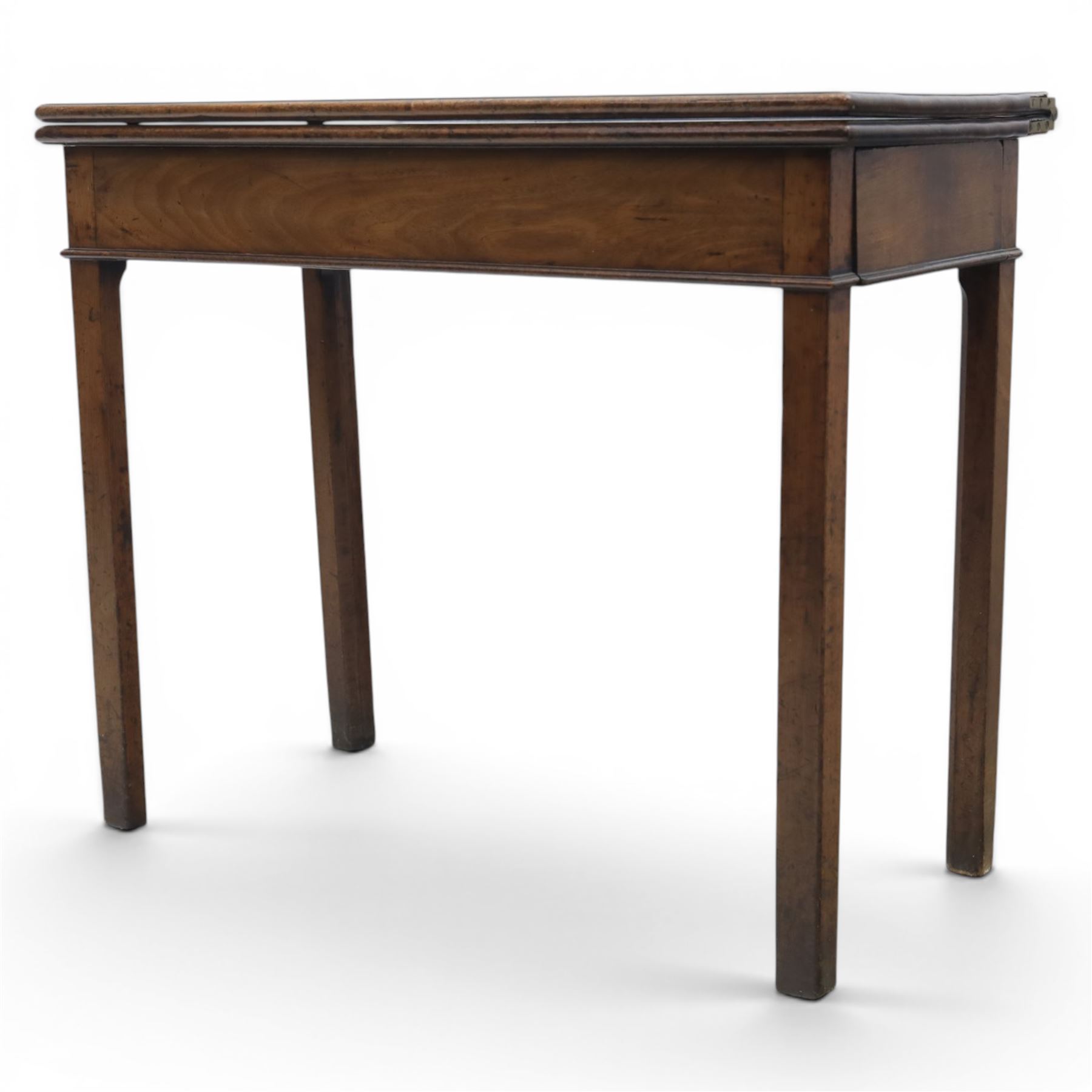 Georgian mahogany side table, extendending top with fold-over action, square leg