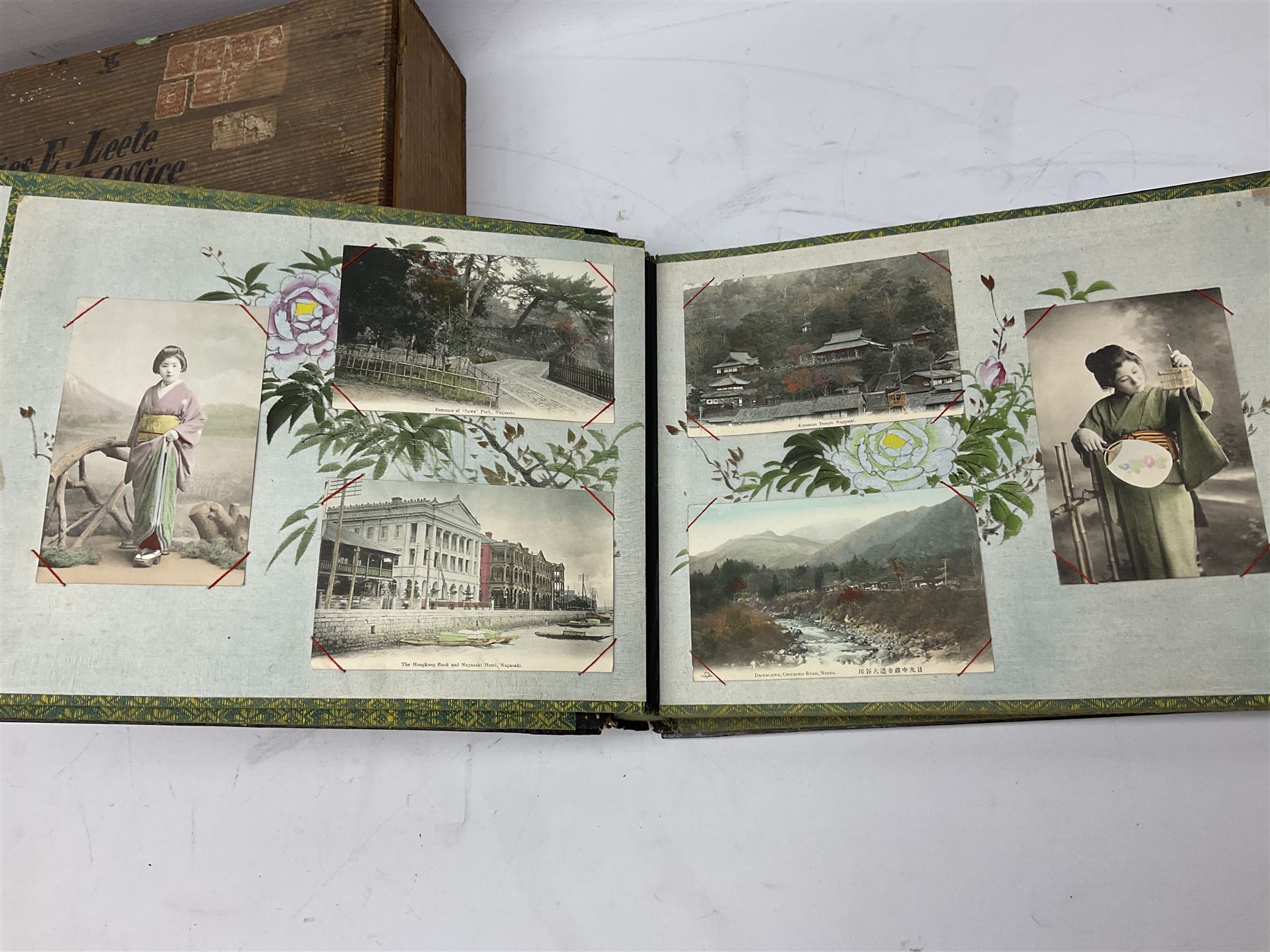 Fully stocked early 20th century Japanese lacquered and shibayama