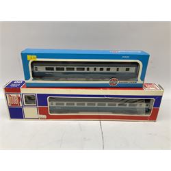 Hornby/Tri-ang '00' gauge - 'Blue Pullman' DMU six-car set; Class 43 HST 125 pair of locomotives Nos.43010/43011; and seven Inter-City passenger coaches by Airfix, Lima and Jouef (two boxed) (15)