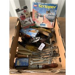 Collection of hand tools including Stanley no.4 plane - THIS LOT IS TO BE COLLECTED BY APPOINTMENT FROM DUGGLEBY STORAGE, GREAT HILL, EASTFIELD, SCARBOROUGH, YO11 3TX