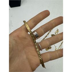 14ct gold bracelet links and a 14ct gold chain, together with 9ct gold jewellery, to include pair of cufflinks, bracelet, seahorse charm, chains and a cubic zirconia pendant 