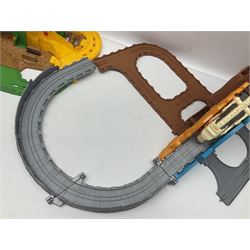 Quantity of Thomas the Tank Engine playsets and track, and Thunderbirds 2004 Tracy Island playset with some associated vehicles, in two boxes 