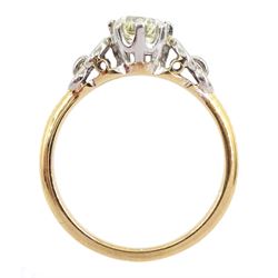Gold single stone round brilliant cut diamond ring, diamond approx 0.45 carat