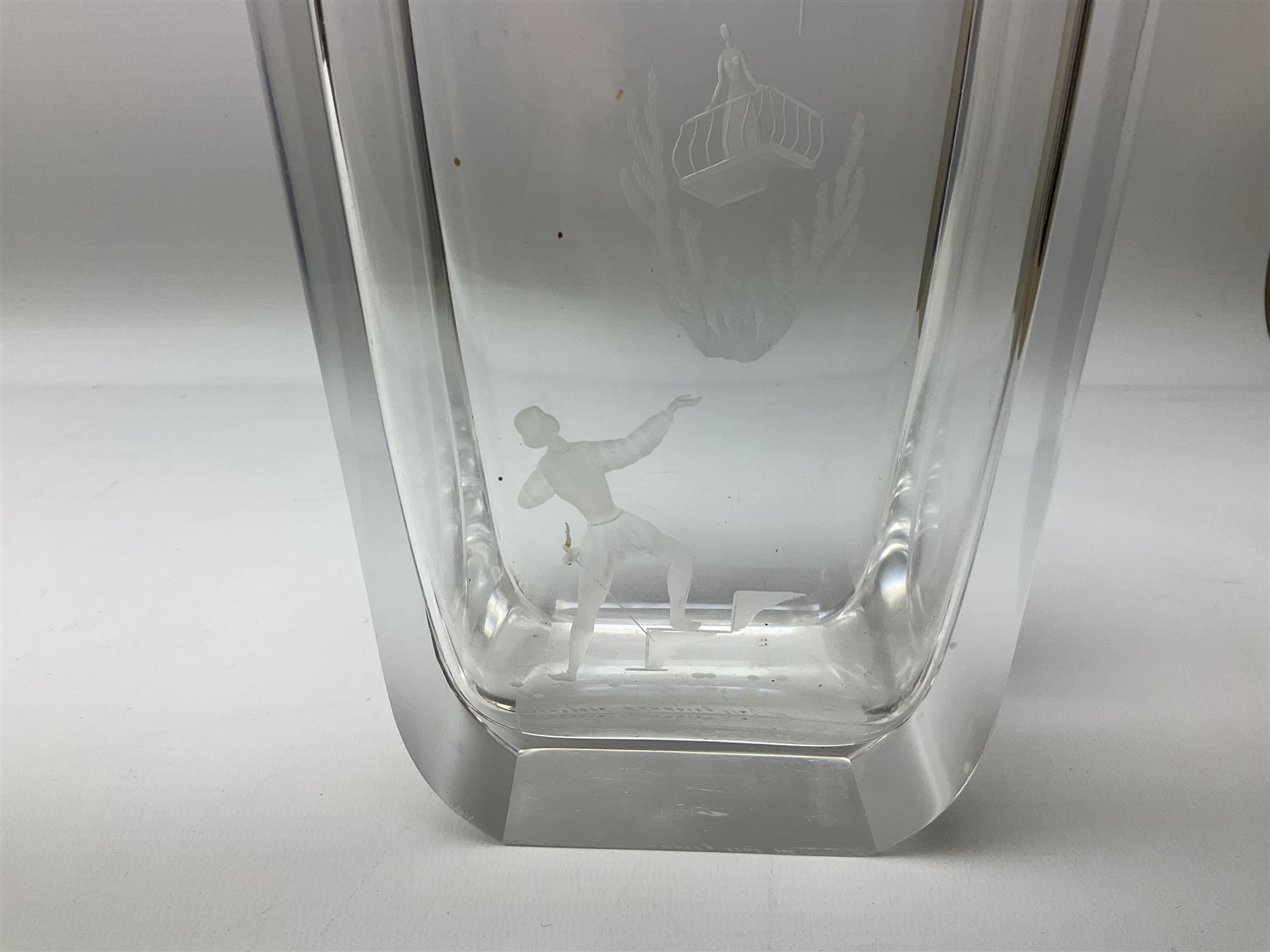 Orrefors art glass vase decorated with engraved Romeo and Juliet balcony scene, designed by Nils Lanberg circa 1950's, no. 3161, with etched marks beneath, H20cm
