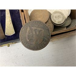 Five silver Coronation spoons by R Bond & Co, hallmarked Sheffield 1934 and 1935, together with another further stamped Nc Co, and 1934 Irish silver Florin, Switzerland 1967 1/2 Franc, Sweden 1875 Krona, 1 Franc etc