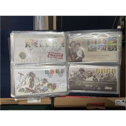 Approximately one hundred and fifteen Royal Mint coin covers, in two ring binder folders and loose, together with approximately 53 grams of Great British pre-1920 and approximately 68 grams of Great British pre-1947 silver threepence coins, and a small quantity of further pre-decimal coins