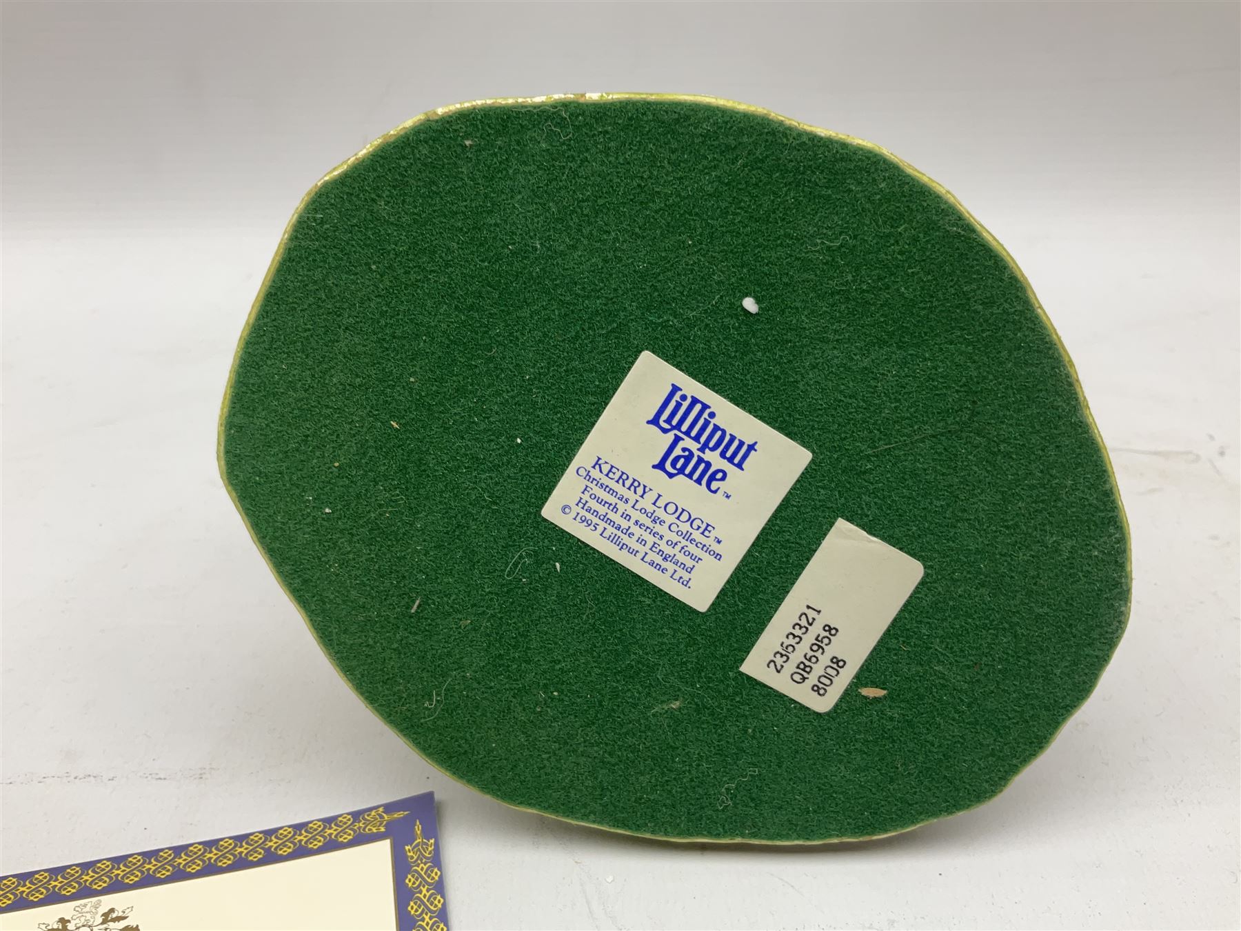 Ten Lilliput Lane winter (snowed) cottages, to include Yuletide Inn, The Christmas Present and Kerry Lodge, all boxed with deeds