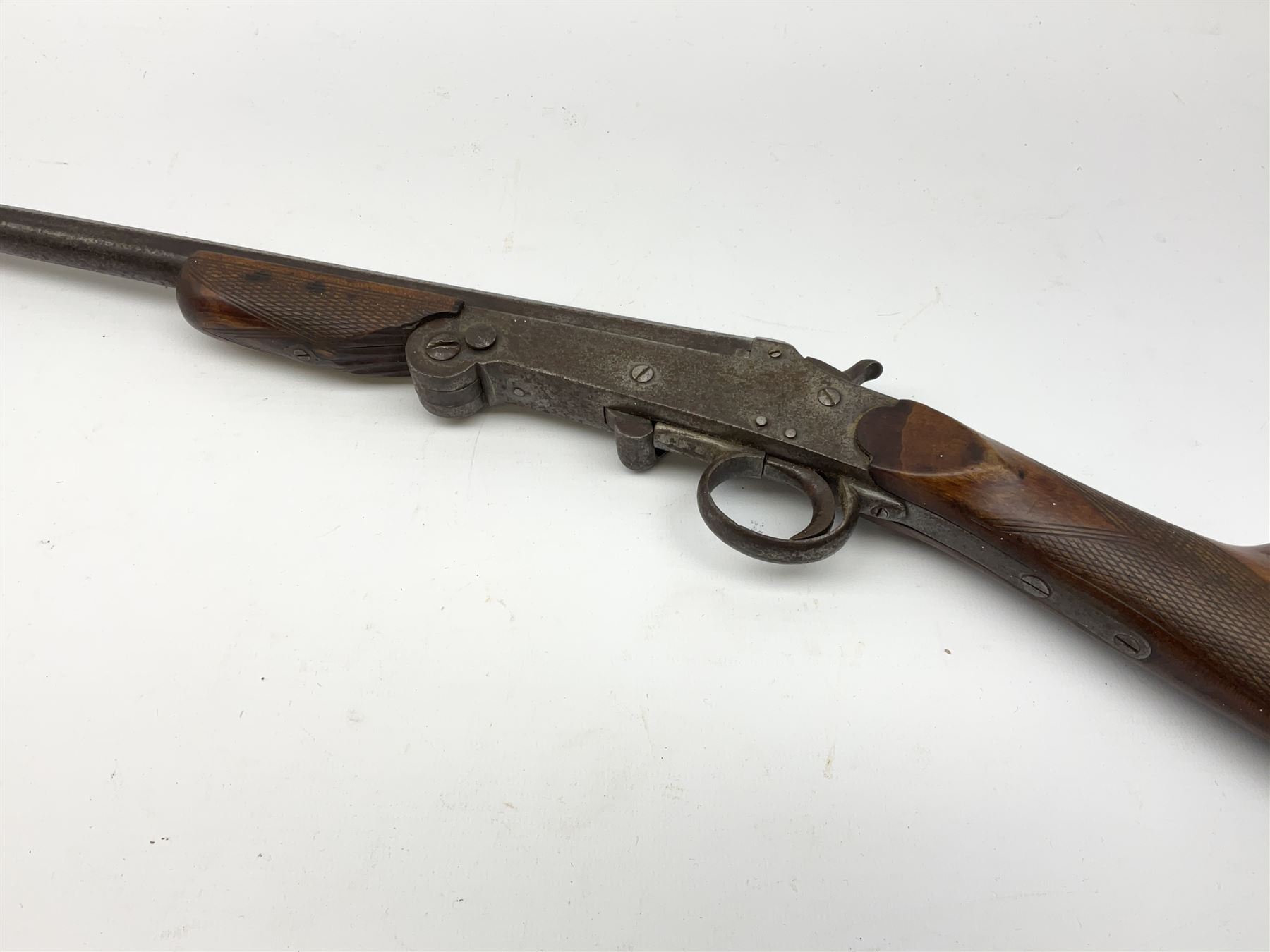 Belgian .410 folding 'poacher's' gun with 71.5cm barrel, side lever opening, centre hammer action and walnut stock with chequered grip and fore-end L110cm overall SHOTGUN CERTIFICATE REQUIRED