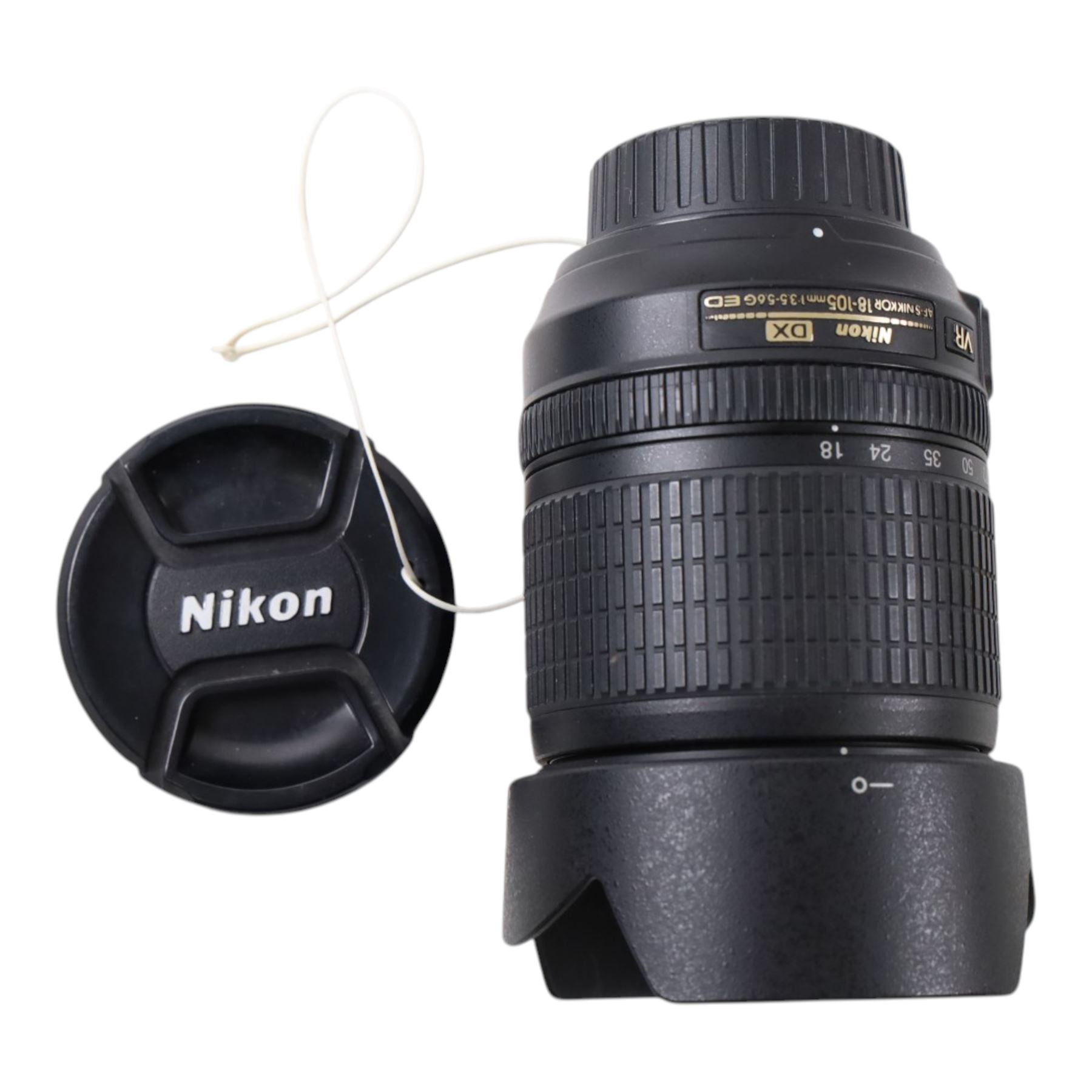 Nikon D7100 DSLR camera body, serial no. 2522259, with an AF-S Nikkor 18-105mm 1:23.5-5.6G ED lens, boxed with strap