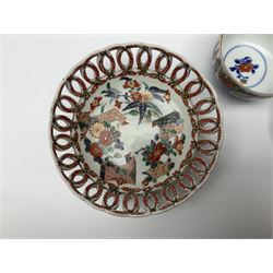 19th century and later Chinese ceramics, to include footed bowl, with hand painted floral and foliate decoration, with pierced lattice work border, upon three bracket feet, together with Chinese export porcelain rice bowl and cover, decorated in enamel with cockerels, against floral and foliate ground, three floral tea bowls and similar plate, largest D17.8cm