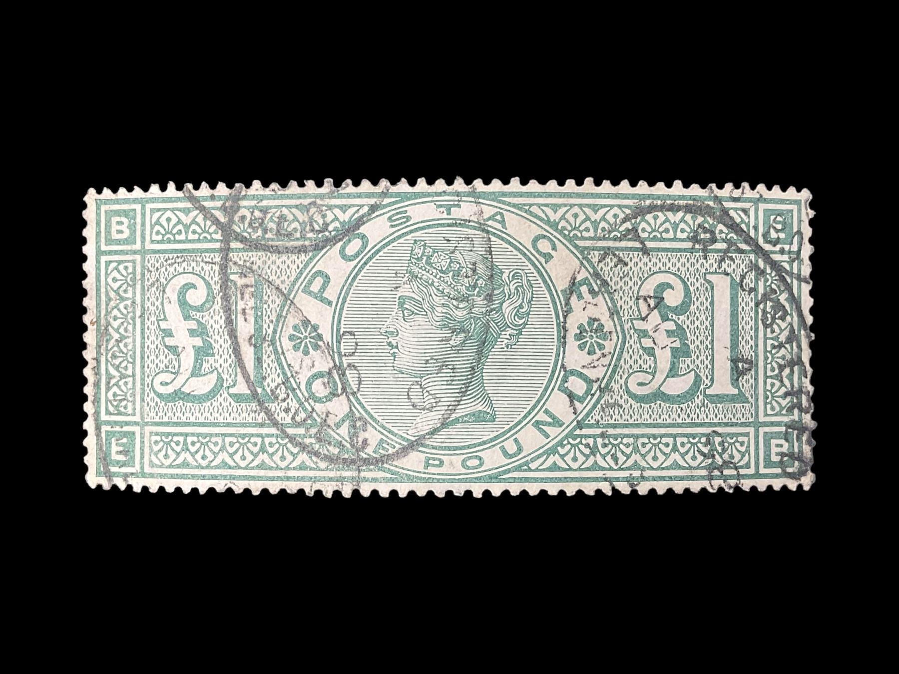Great Britain Queen Victoria one pound green stamp, used, previously mounted