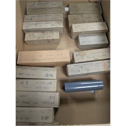 Collection of HO and OO gauge model railway rolling stock and accessories, including Fleischman locomotives, carriages, goods wagons, kit built rolling stock, Kitmaster built rolling stock, etc, in four boxes