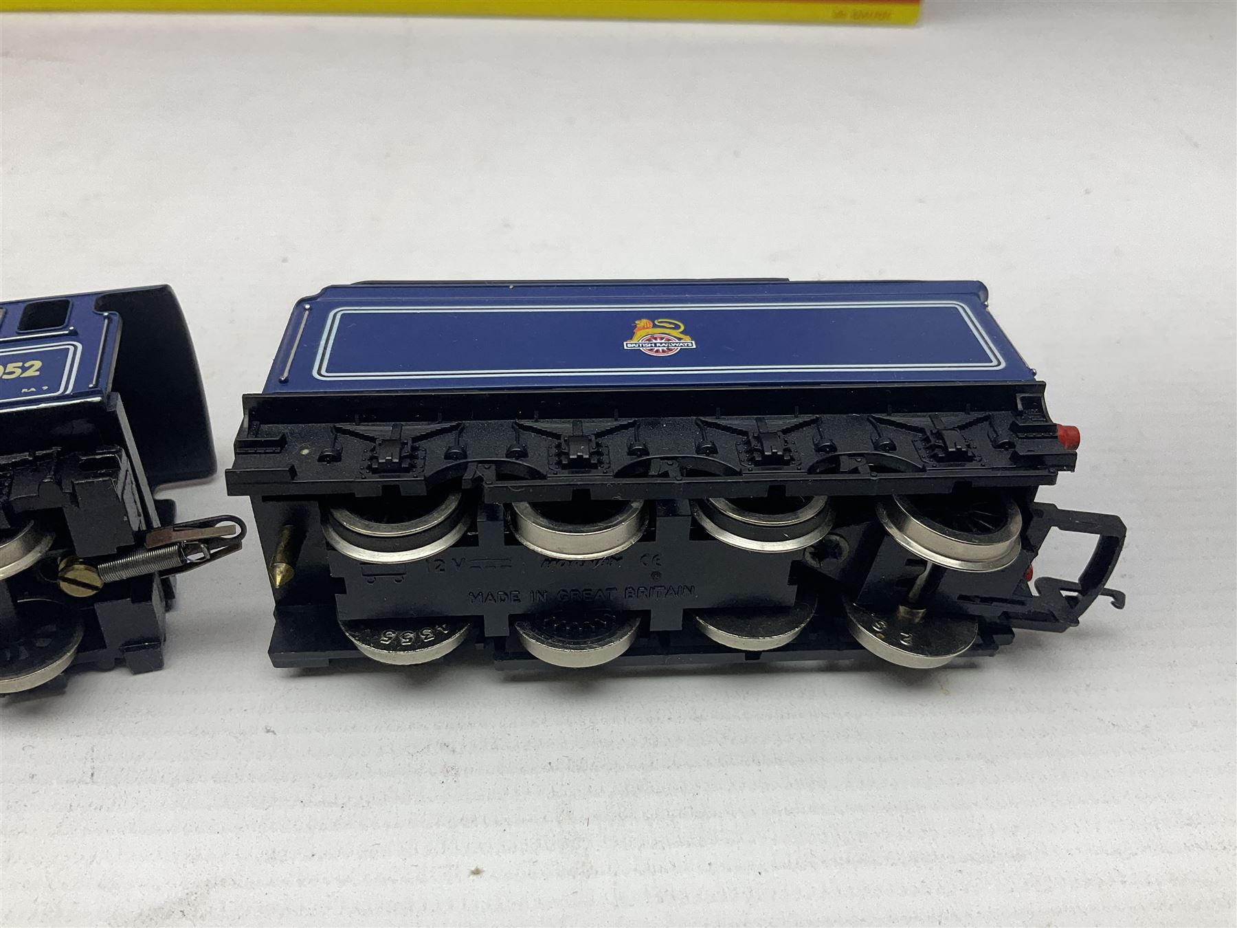 Hornby '00' gauge - Coronation Class 4-6-2 locomotive 'Duchess of Gloucester' No.6225 in LMS maroon; Class A1/A3 4-6-2 locomotive 'Flying Scotsman' No.4472 in LNER green; Class 9F 2-10-0 locomotive 'Evening Star' No.92220 in BR green; all boxed; and Class A1/A3 4-6-2 locomotive 'Prince Palatine' No.60052 in BR blue; unboxed (4)