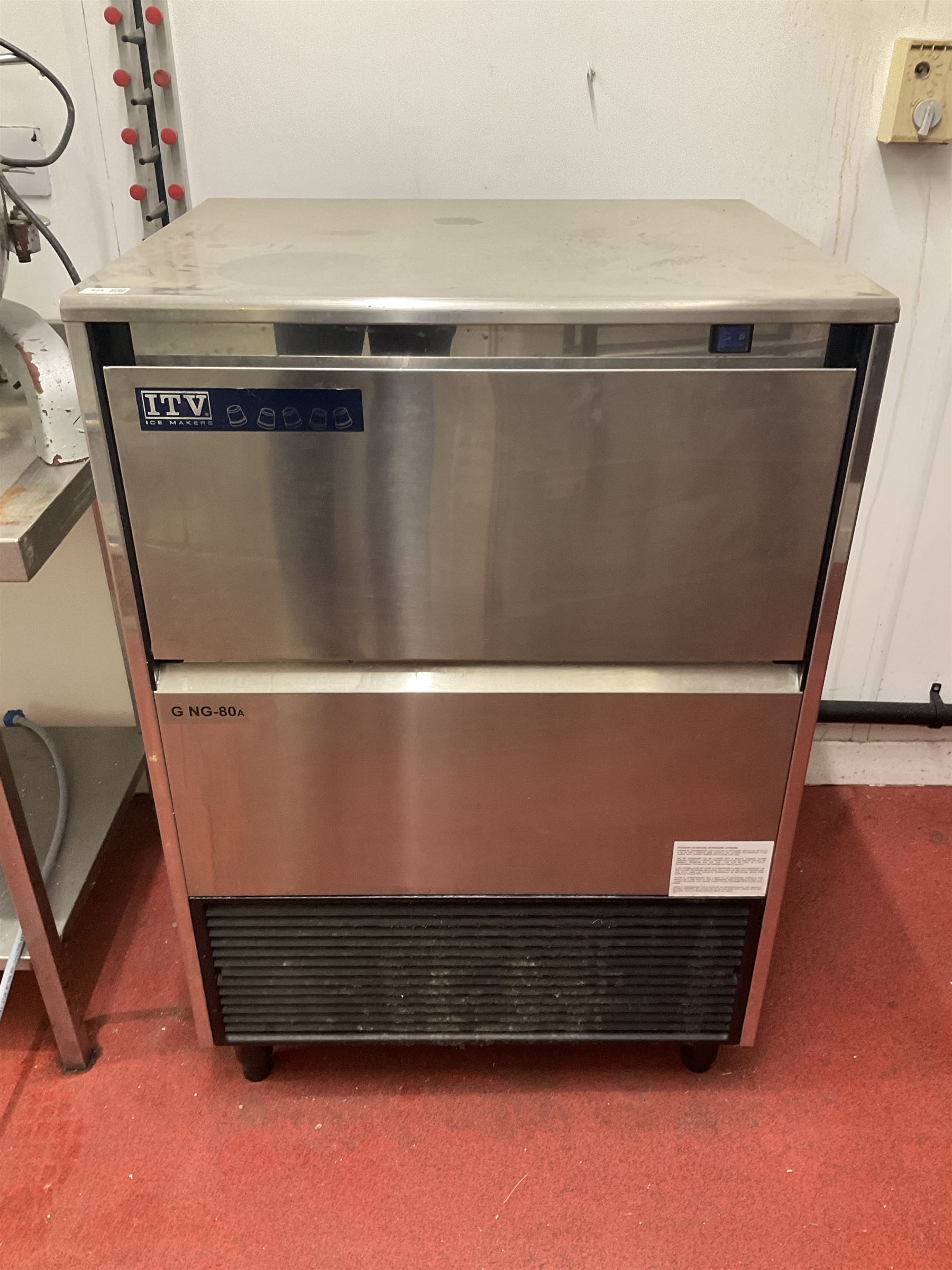 ITV G NG-80A stainless steel ice maker - spares or repairs- LOT SUBJECT TO VAT ON THE HAMMER PRICE - To be collected by appointment from The Ambassador Hotel, 36-38 Esplanade, Scarborough YO11 2AY. ALL GOODS MUST BE REMOVED BY WEDNESDAY 15TH JUNE.